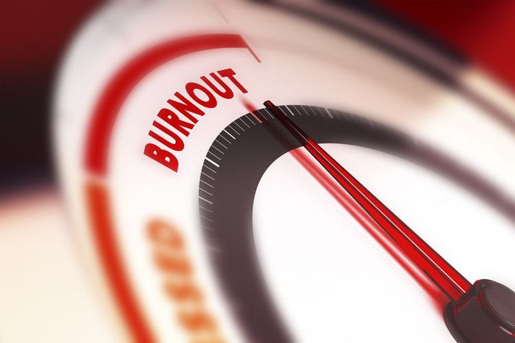 Psychische Burnout-Symptome: Ursachen finden und mentales Ungleichgewicht lösen