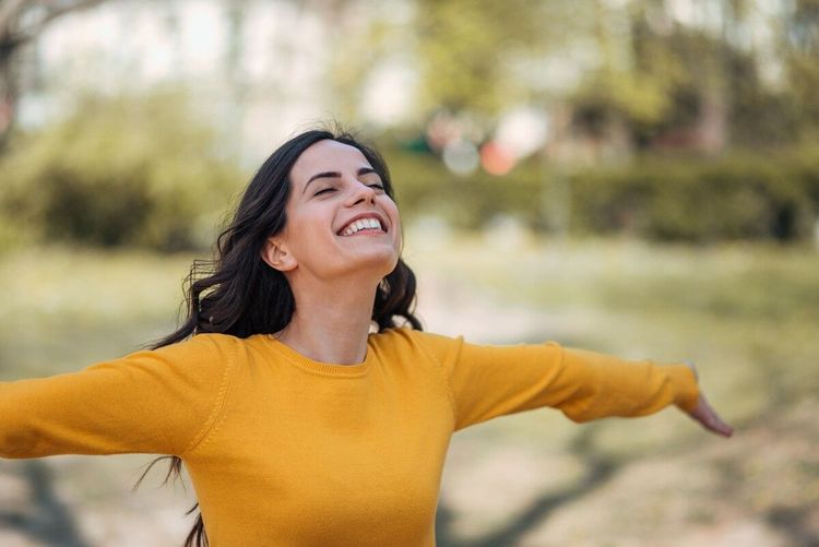 How does energetic healing sustainably strengthen the body and soul?